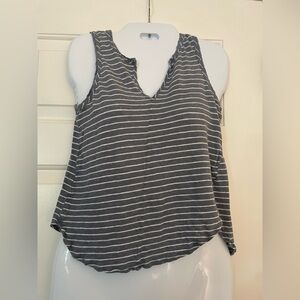 Linen Madewell curved hem striped white and blue tank top boho v neck